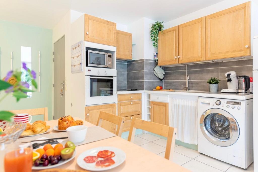 Bao Location - Ideal Pro & Groupe - Calme - Lumineux - Wifi - Terrasse - Jardin - Plage A 2Km - Proche Centre Ville, Gare, Commerces - Parking Prive Toulon Exteriér fotografie